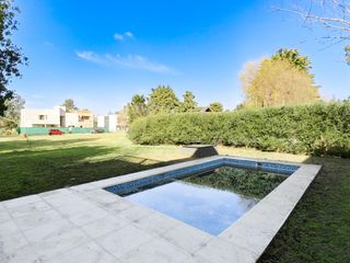 Foto 57 de Casa Venta 7 AMBIENTES EZEIZA !! ACEPTA FINANCIACION !! USS 300.000   CUOTAS