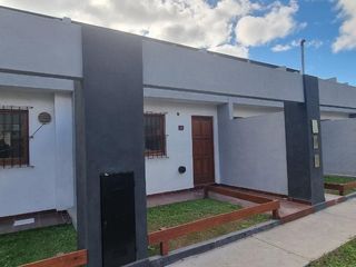 Foto 1 de Departamento en venta - 1 Dormitorio 1 Baño - 99Mts2 - Chascomús