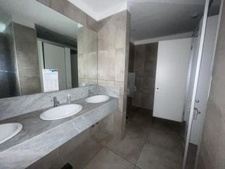 Foto 33 de Impecables oficinas amuebladas en alquiler