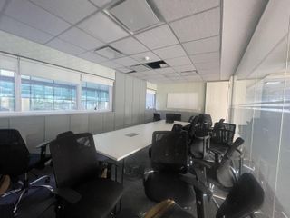 Foto 27 de Impecables oficinas amuebladas en alquiler