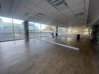 Foto 28 de Impecables oficinas amuebladas en alquiler