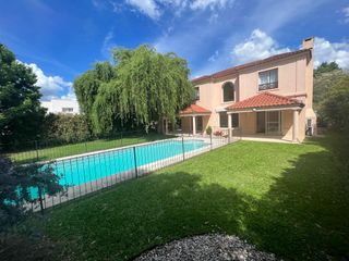 Foto 1 de Casa en Venta  5 dormitorios en La Alameda, Nordelta