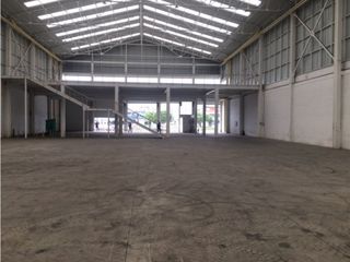 Foto 2 de BODEGA INDUSTRIAL  Y/O  LOCAL EN ARRIENDO PUENTE ARANDA, BOGOT
