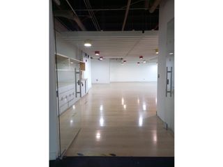 Foto 12 de ARRIENDO OFICINA 1361.70  M2  CENTRO EMPRESARIAL , BOGOTA D.C