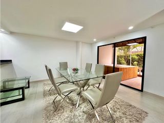 Foto 5 de Hermosa Casa Amoblada en Arriendo Frente al Mall Amsterdam