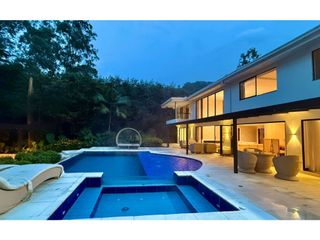 Foto 3 de Exclusiva Casa En Balsos Un Sueño Hecho Realidad