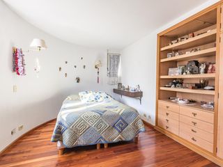 Foto 19 de Venta casa de estilo 4/5 ambientes excelente estado, 4 plantas, detalles de calidad. Caballito