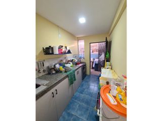Foto 7 de En venta casa de dos habitaciones ciudadela La Aurora Manta
