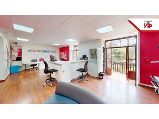 Foto 4 de HERMOSA CASA COLONIAL EN VENTA CON SALONES Y LOCALES  SAN BLAS