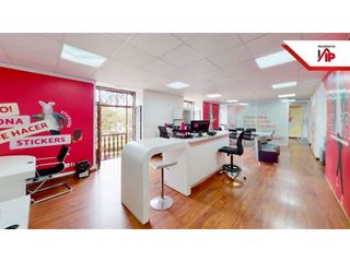 Foto 5 de HERMOSA CASA COLONIAL EN VENTA CON SALONES Y LOCALES  SAN BLAS