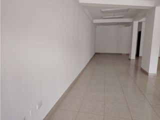 Foto 7 de Jipijapa, Local Comercial en Renta, 130m2, 1 Ambiente