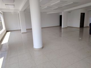 Foto 1 de Jipijapa, Local Comercial en Renta, 160m2, 1 Ambiente