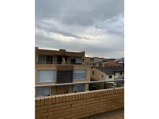 Foto 2 de CASA CONJUNTO CANELÓN