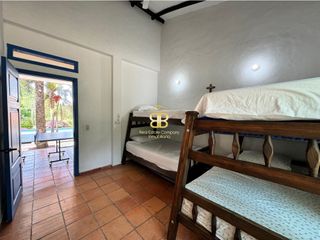 Foto 26 de SE VENDE MAGNFICA  CASA EN FUSA CON PISCINA PRIVADA