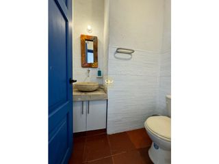 Foto 16 de SE VENDE MAGNFICA  CASA EN FUSA CON PISCINA PRIVADA