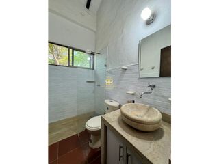 Foto 34 de SE VENDE MAGNFICA  CASA EN FUSA CON PISCINA PRIVADA