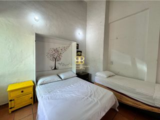 Foto 27 de SE VENDE MAGNFICA  CASA EN FUSA CON PISCINA PRIVADA