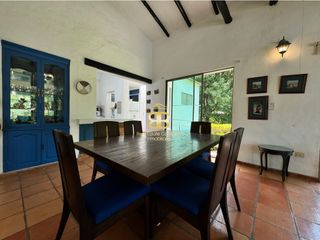 Foto 9 de SE VENDE MAGNFICA  CASA EN FUSA CON PISCINA PRIVADA