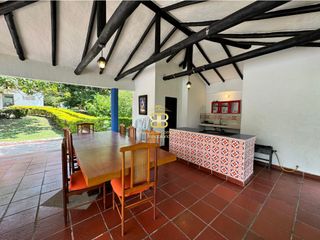 Foto 49 de SE VENDE MAGNFICA  CASA EN FUSA CON PISCINA PRIVADA