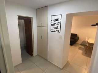 Foto 4 de Recién remodelado! Ubicación excepcional
