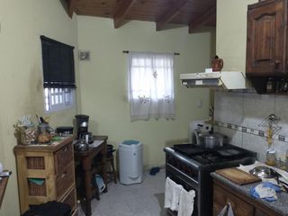 Foto 8 de CASA en Venta en Verónica