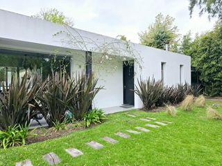 Foto 1 de VENTA DE CASA EN Pilar