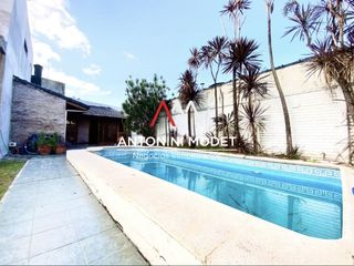 Foto 1 de VENTA DE CASA EN Tigre
