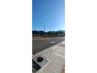 Foto 3 de VENTA DE LOTE UNIDAD BOSQUES DEL TAMBO