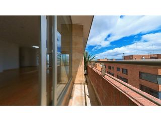 Foto 21 de VENTA PH DUPLEX DE LUJO VISTA 180 DE 396M2 3HAB - LA CABRERA PREMIUM