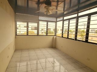 Foto 9 de VENTA DE CASA ESQUINERA TORNERO III (VM)