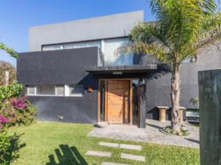 Foto 17 de Venta| Casa al agua de 4 ambientes en Barrio San Marcos | Villanueva