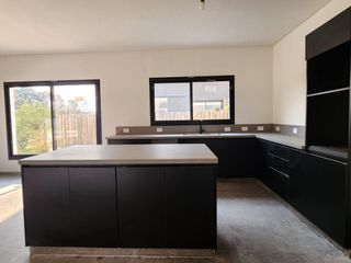 Foto 11 de Casa en  venta en  barrio San Matías, Escobar, Zona Norte.