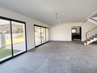 Foto 9 de Casa en  venta en  barrio San Matías, Escobar, Zona Norte.