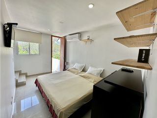 Foto 56 de VENTA CASA CON PLAYA SEMI-PRIVADA & VISTA AL MAR EN PRIMERA LINEA