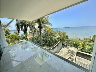 Foto 41 de VENTA CASA CON PLAYA SEMI-PRIVADA & VISTA AL MAR EN PRIMERA LINEA
