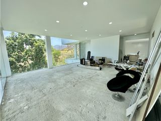 Foto 44 de VENTA CASA CON PLAYA SEMI-PRIVADA & VISTA AL MAR EN PRIMERA LINEA