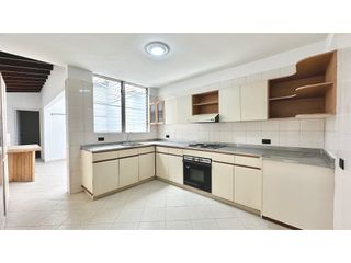 Foto 16 de Casa en el sector de Conquistadores con local de 38 m²