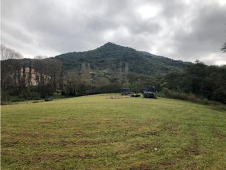 Foto 4 de VENTA TERRENO EN ALTOS DE SAN LORENZO