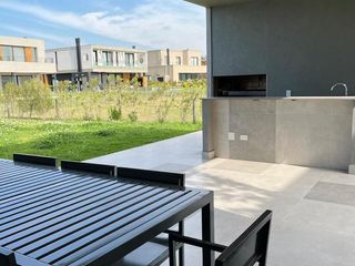 Foto 46 de Casa en Alquiler de Verano - Barrio La Calesa - Pilará - Mallmann Propiedades