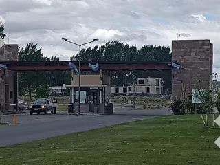 Foto 1 de Venta Lote 1100 m2 en Los Canales de Plottier