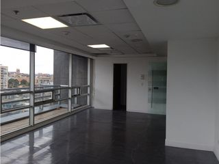 Foto 8 de OFICINA EN VENTA ED PARALELO 108