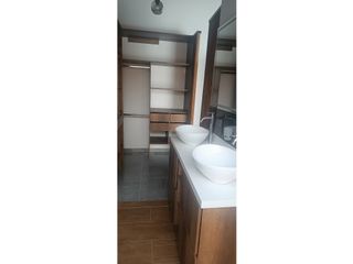 Foto 13 de EN ARRIENDO CASA CERCA AL CENTRO COMERCIAL VIVA LA CEJA- Agua fresca