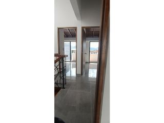 Foto 11 de EN ARRIENDO CASA CERCA AL CENTRO COMERCIAL VIVA LA CEJA- Agua fresca