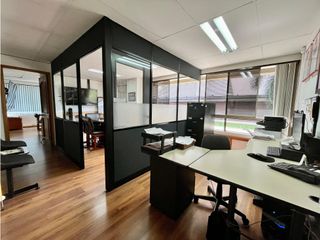 Foto 1 de Venta Oficinas - Alcázar de Oviedo- Medellín