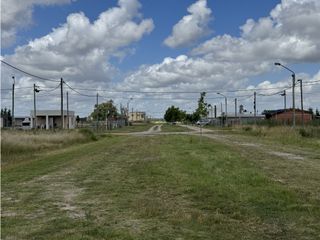 Foto 3 de Lote en venta en Gomez (Brandsen). Barrio Rincon de Gomez