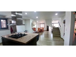 Foto 8 de ARRIENDO APARTAMENTO PENTHHOUSE REMODELADO.SOTILEZA.TERRAZA. ESTUDIO