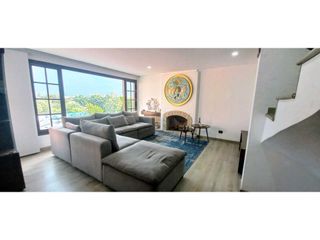 Foto 4 de ARRIENDO APARTAMENTO PENTHHOUSE REMODELADO.SOTILEZA.TERRAZA. ESTUDIO