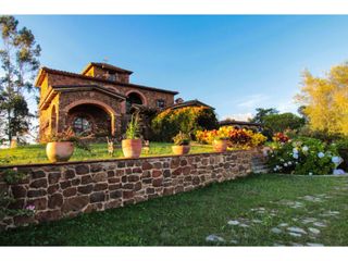 Foto 48 de se vende Casa Campestre estilo Toscano Villa Italiana en Venta