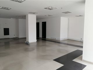 Foto 12 de SE VENDE EDIFICIO EN EL CHICO