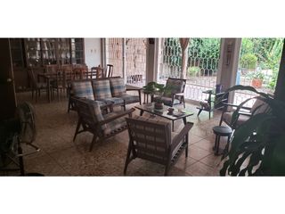 Foto 6 de Casa de 6 hab y piscina en venta barrio La Magdalena - Girardot,